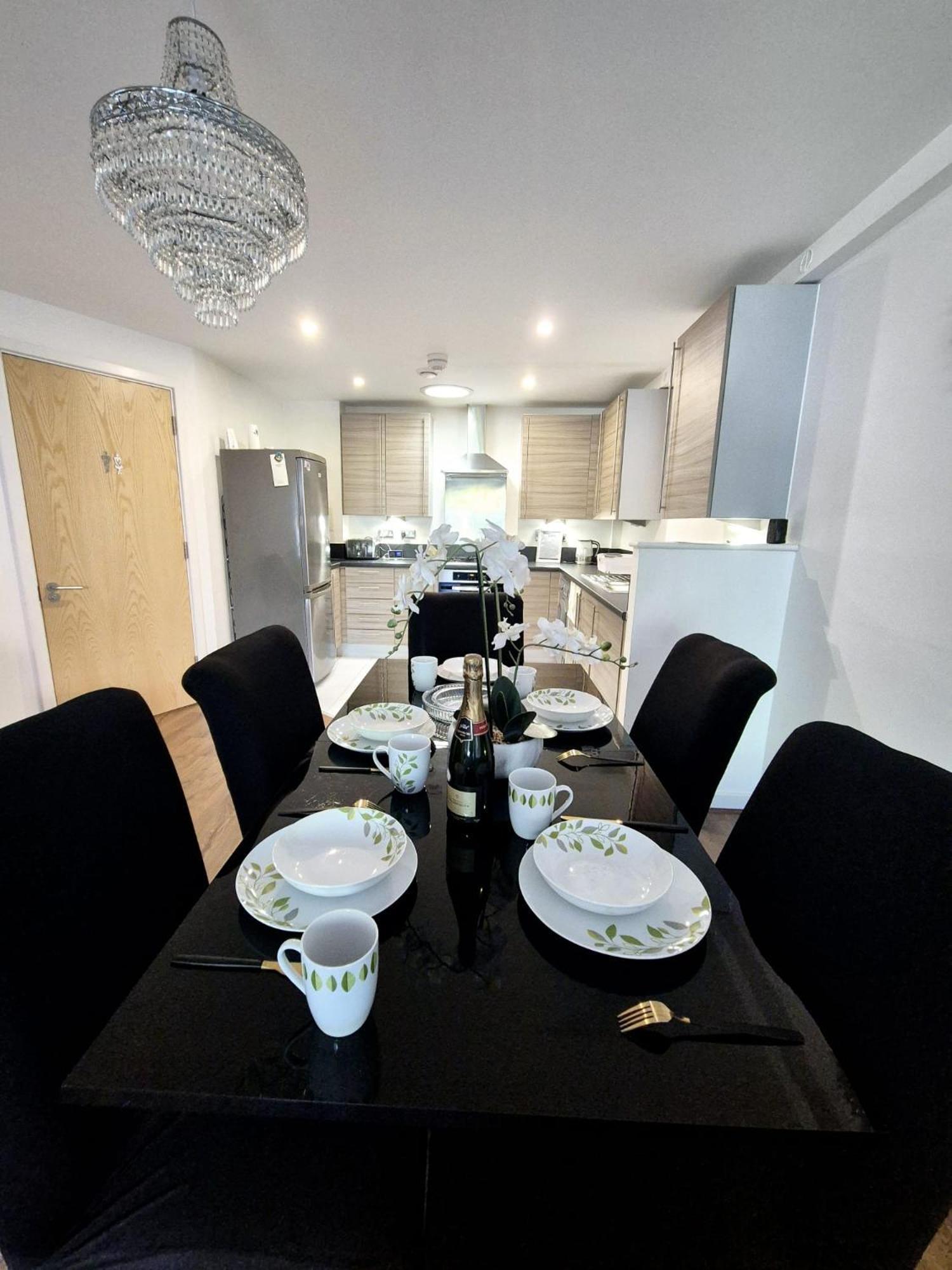 Explore London: 2 Bedroom House In Wood Green Luaran gambar