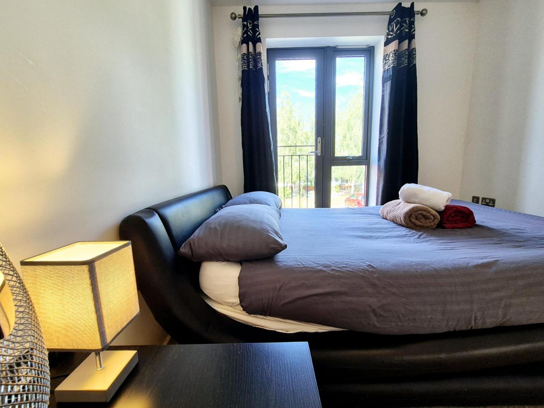Explore London: 2 Bedroom House In Wood Green Luaran gambar